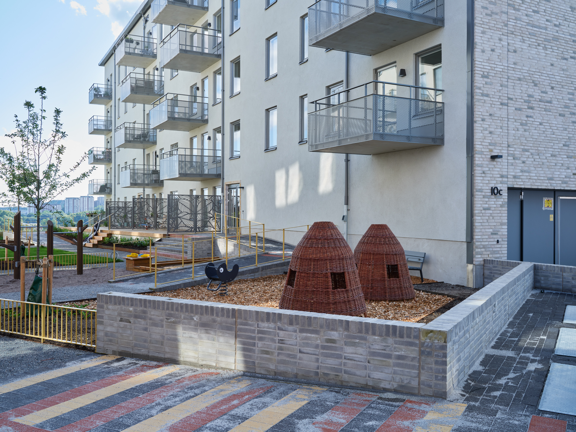 2307 Kvarnholmsterassen DSF3143