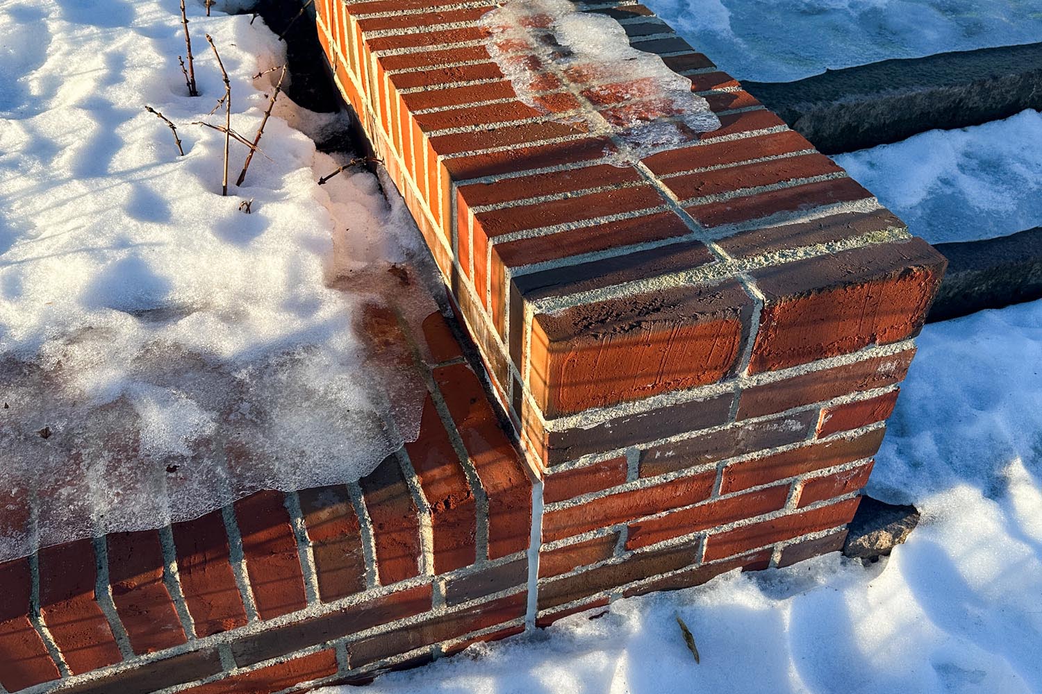 Prefab tegelmur 7 Bara Mineraler januari 2024