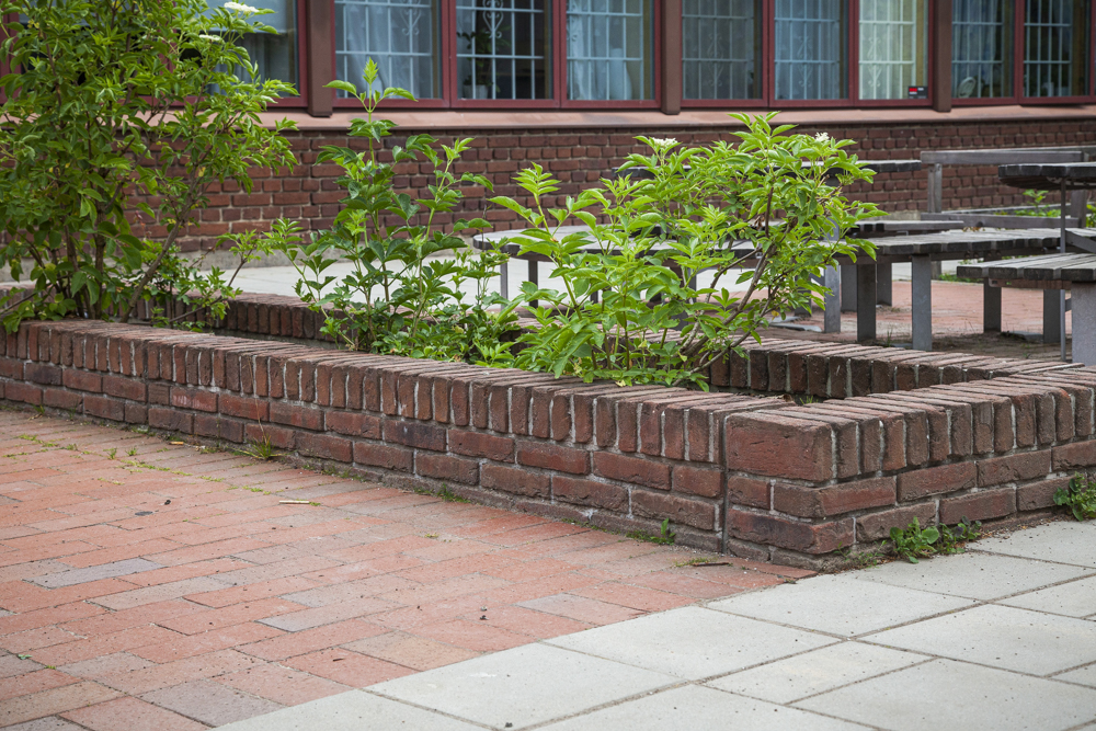 PREFAB BLOCK BÄDD, RT 61 Klostergårdsskolan Lund Bara Mineraler Tegelmur 6174