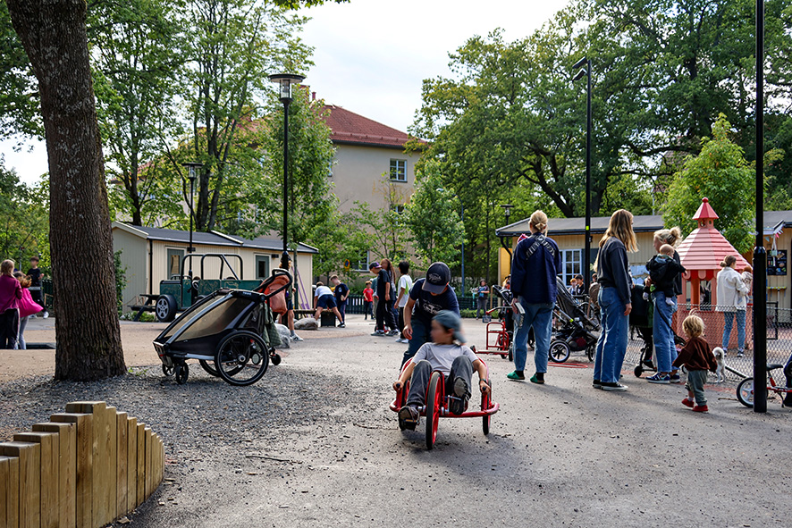 2047 Vängåvan Stora Essingen Lekplats (21) LR